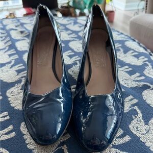 Salvatore Ferragamo Patent Leather Navy Blue Women’s Pumps, Size 10